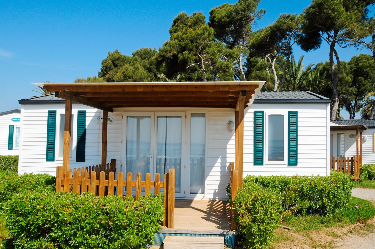 Mobile Home Roof Covering Types & What to Know About Each